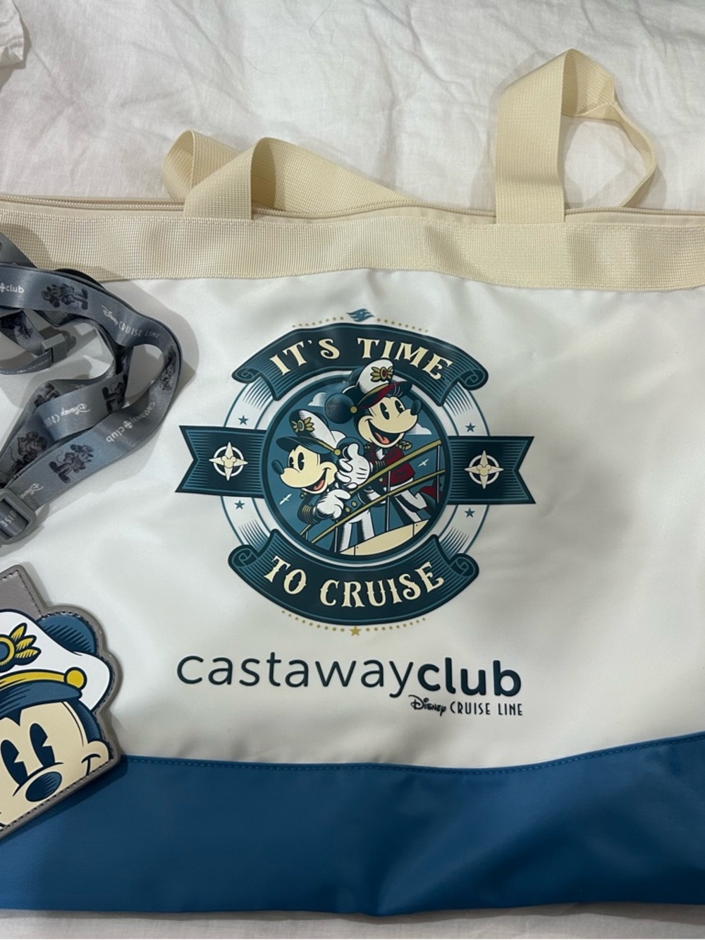 Disney Castaway Club White and Blue Cruise Tote and Lanyard